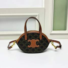 Picture of Celine Handbags _SKUfw225666940fw